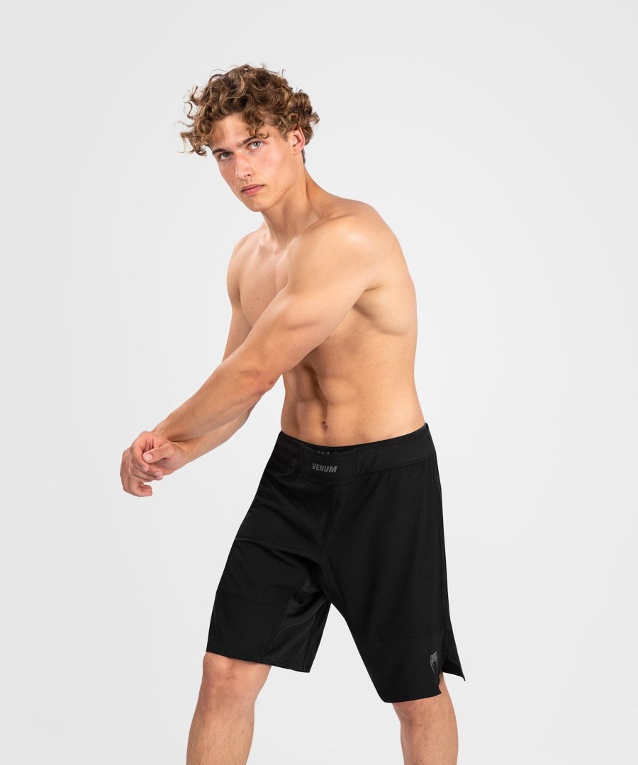 venum g-fit air fightshorts – svart