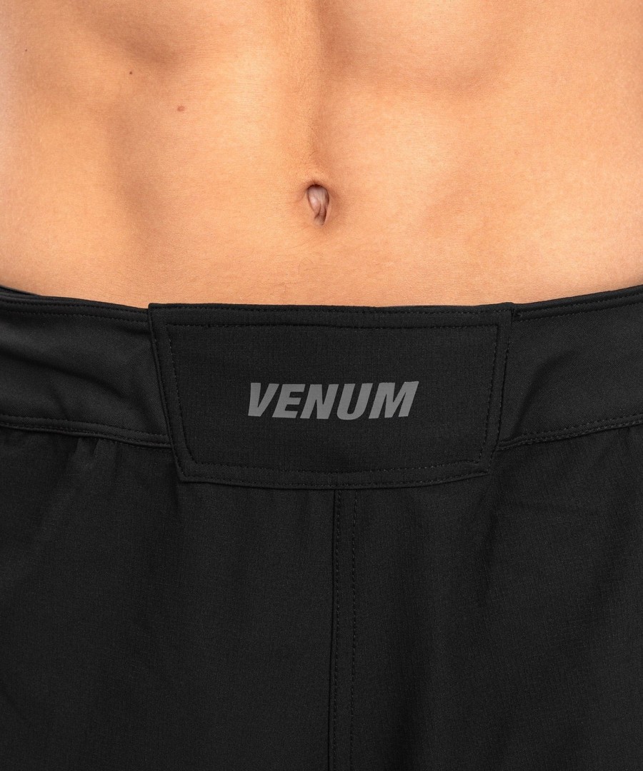 venum g-fit air fightshorts – svart