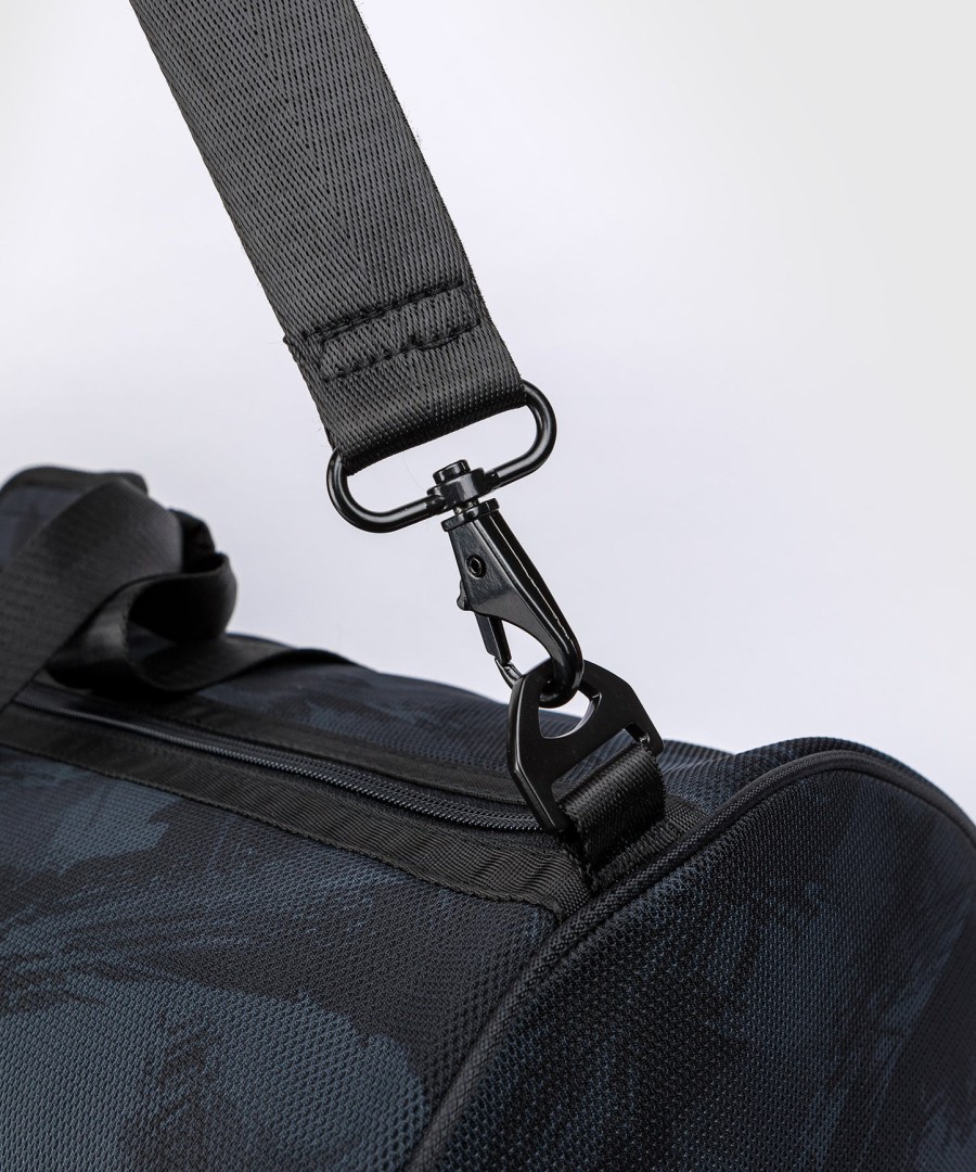venum electron 3.0 sportsveske – svart