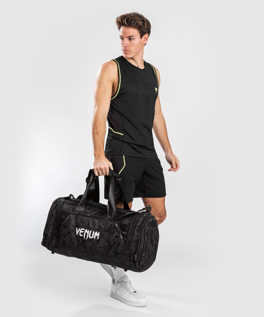 venum trainer lite sportsveske - svartmørk kamuflasje