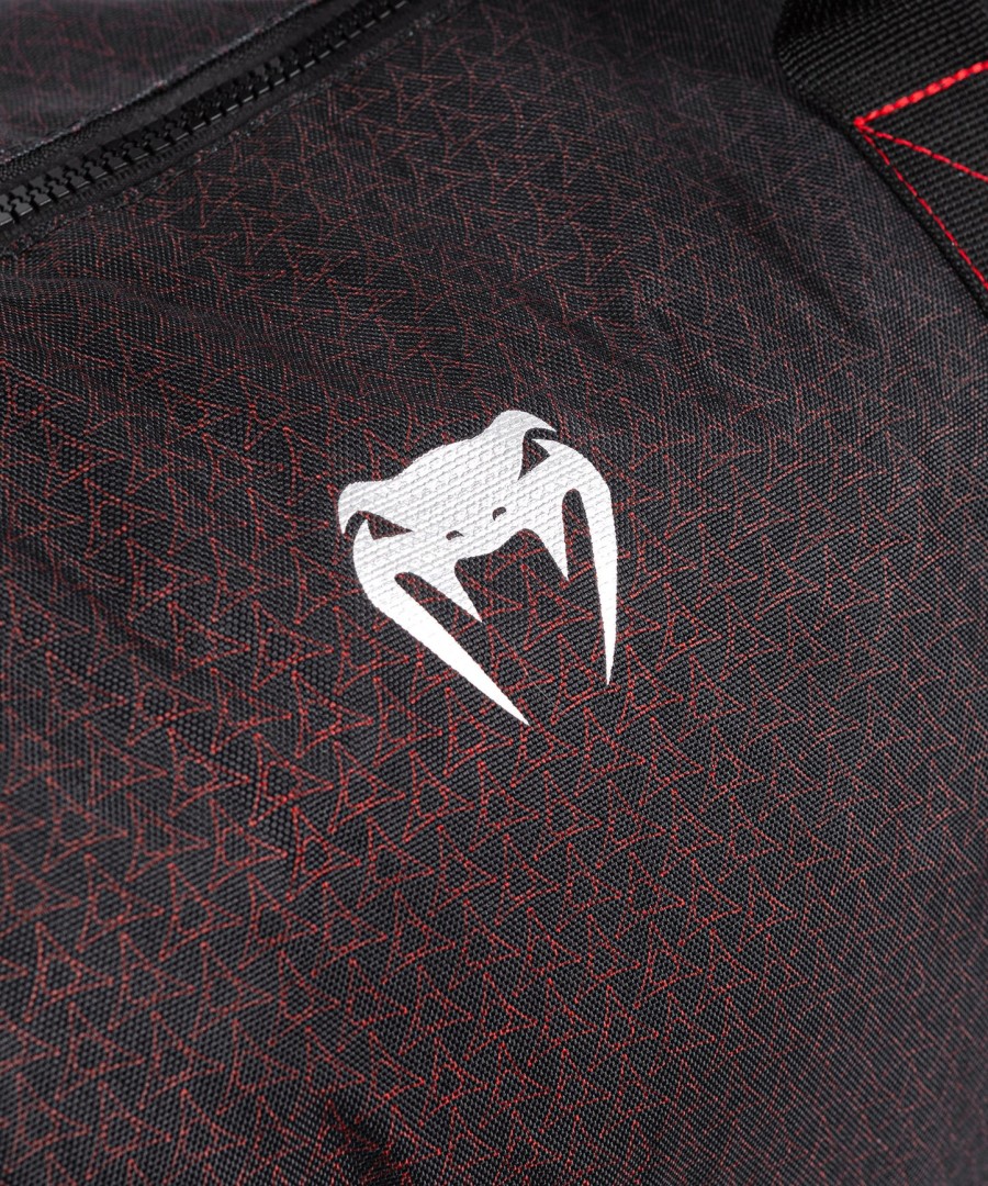 venum x dodge banshee sportsveske – svart