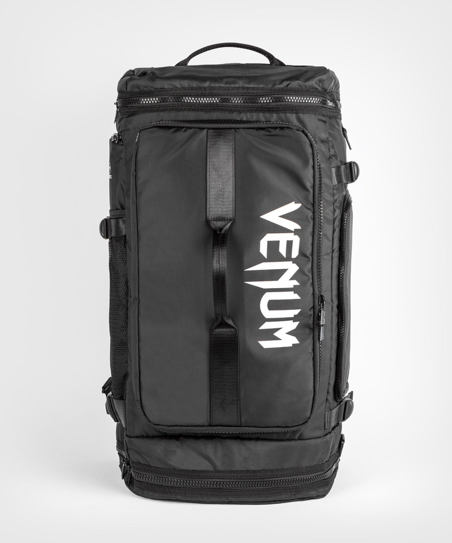 ufc adrenaline av venum fight week duffelbag – svart