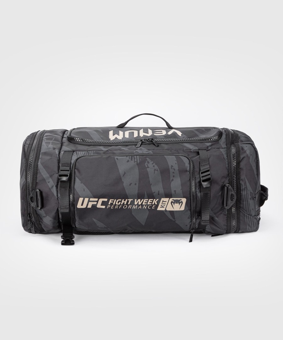 ufc adrenaline by venum fight week duffelbag - urban camo