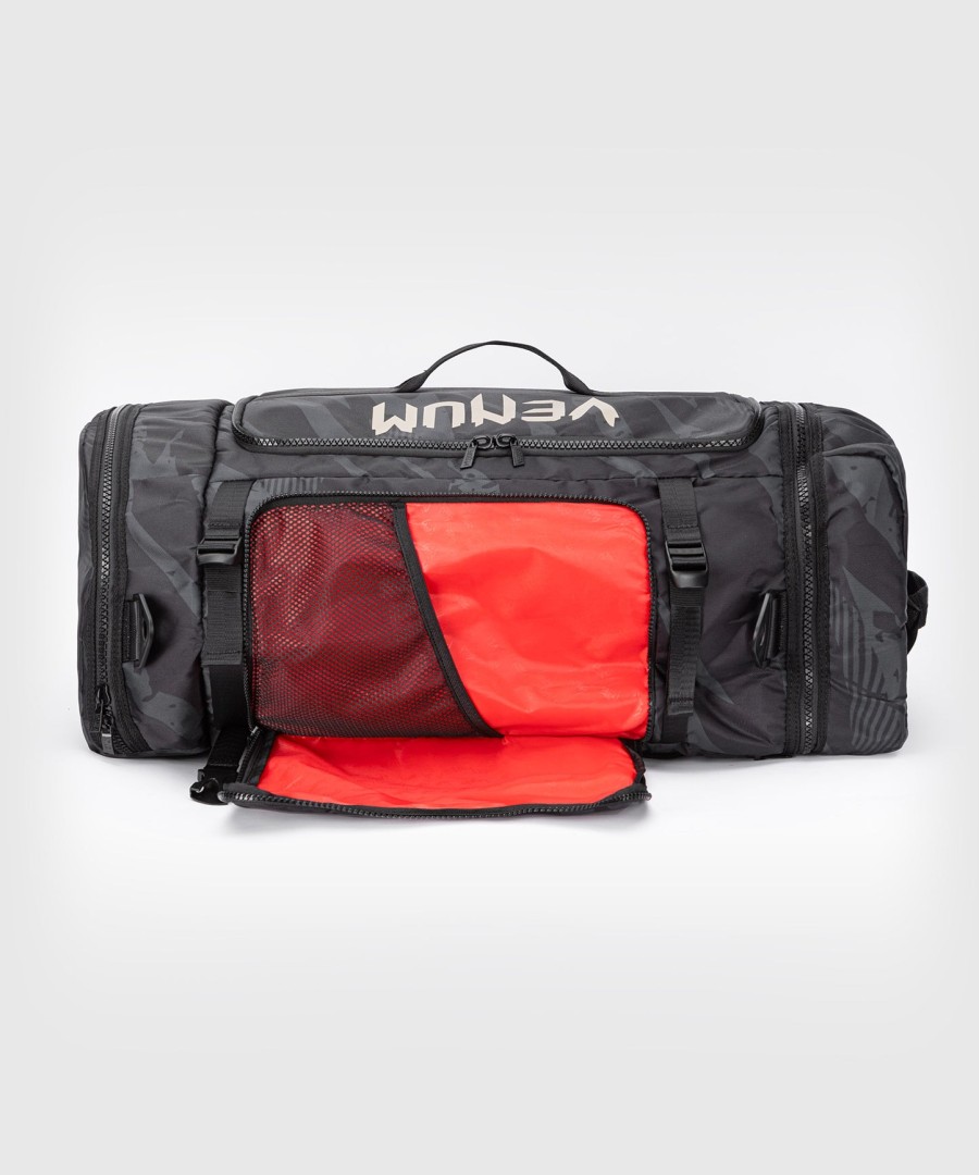 ufc adrenaline by venum fight week duffelbag - urban camo