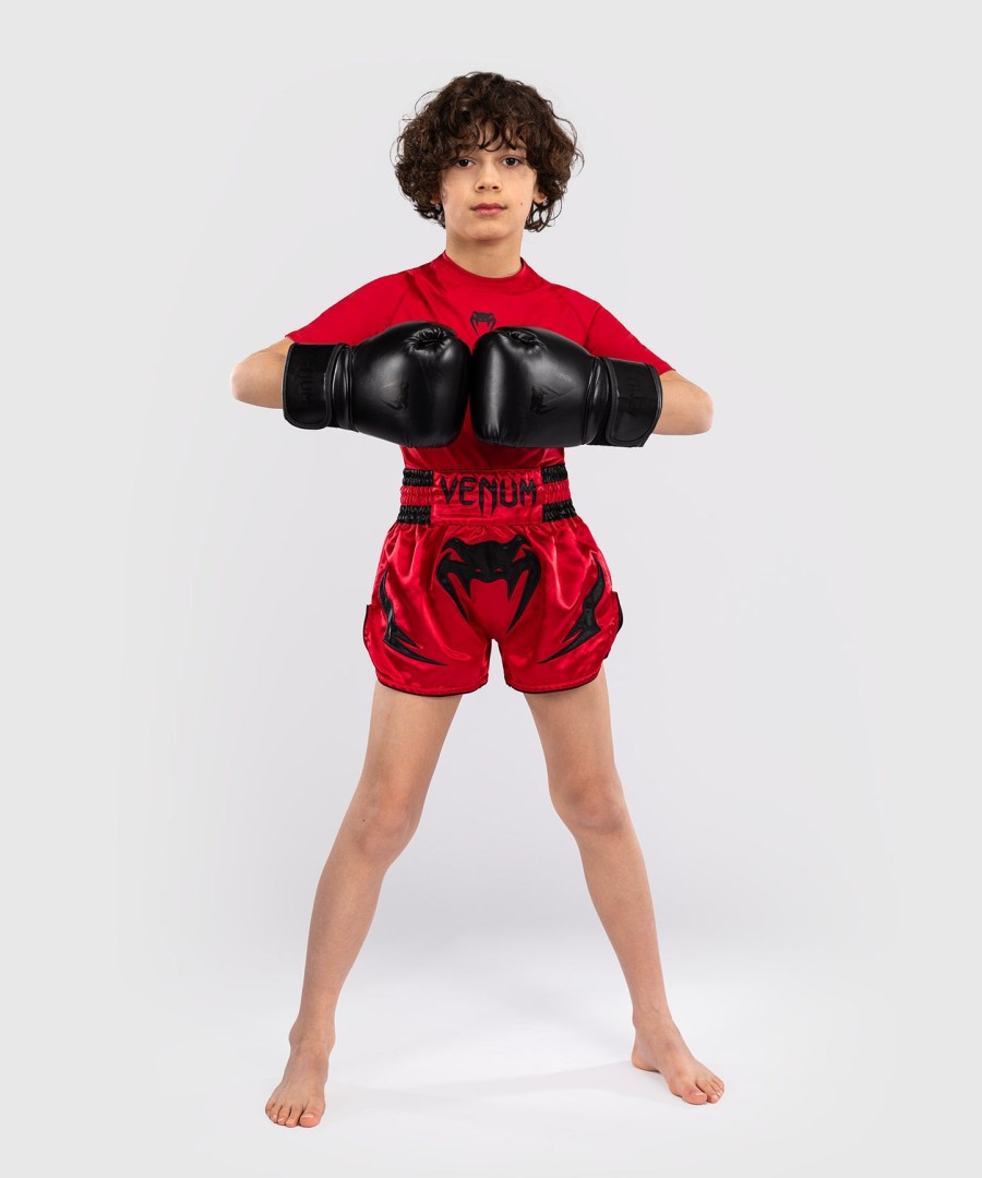venum inferno thai shorts barn - kirsebærrød