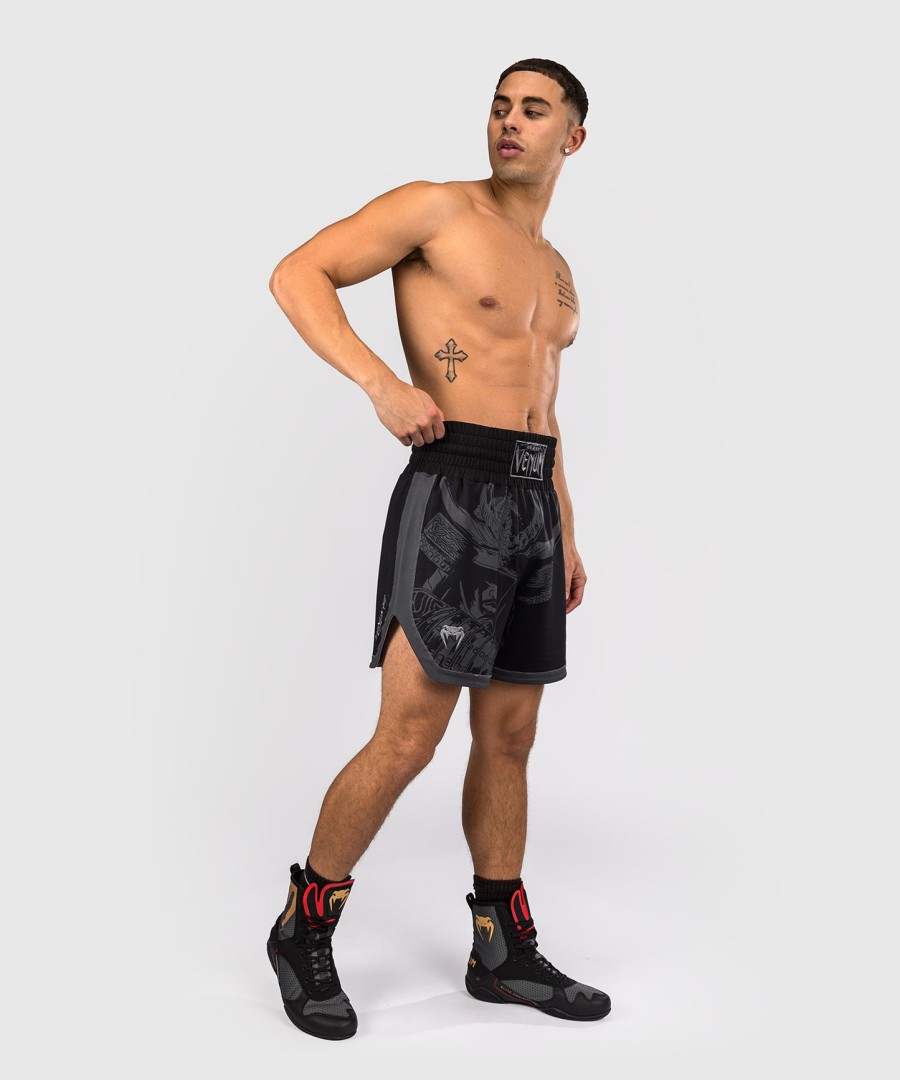 venum x assassin creed shadows bokseshorts – svart