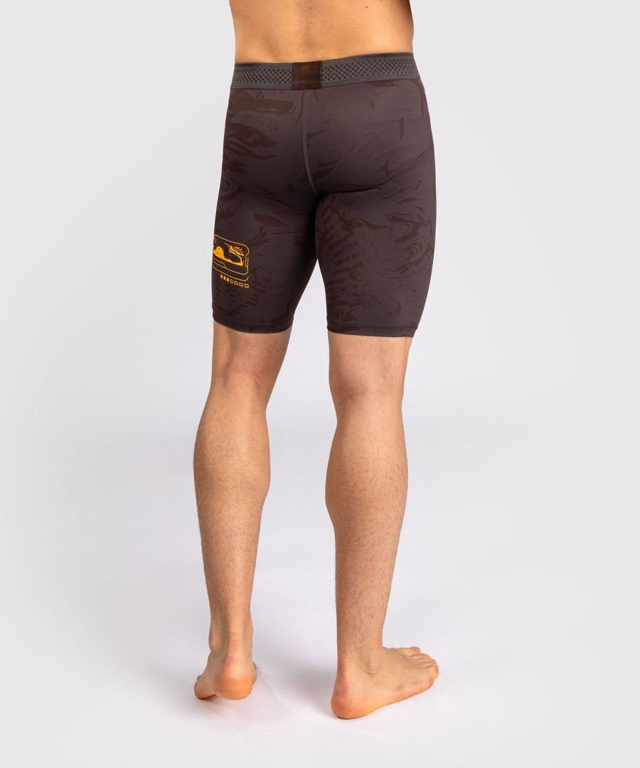 ufc fusion av venum fight week menn vale tudo shorts - jordbrun