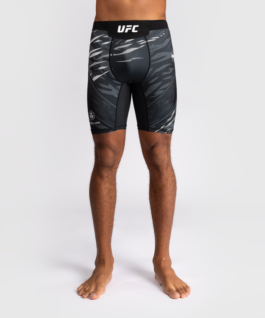 ufc fusion av venum authentic fight night menn vale tudo shorts - svart