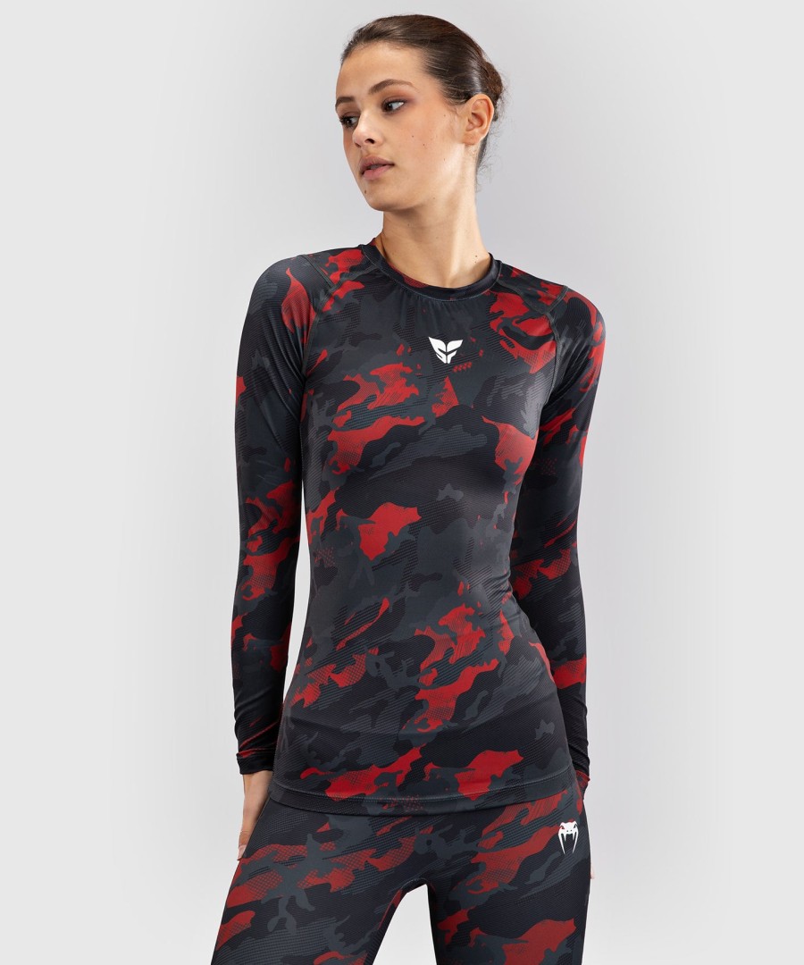 venum x sophia rose dame langermet rashguard - urban rød camo