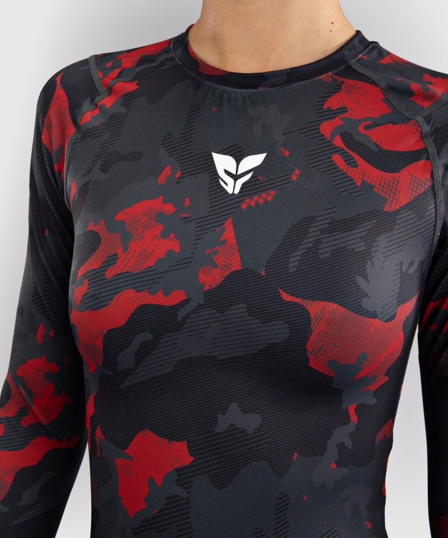 venum x sophia rose dame langermet rashguard - urban rød camo