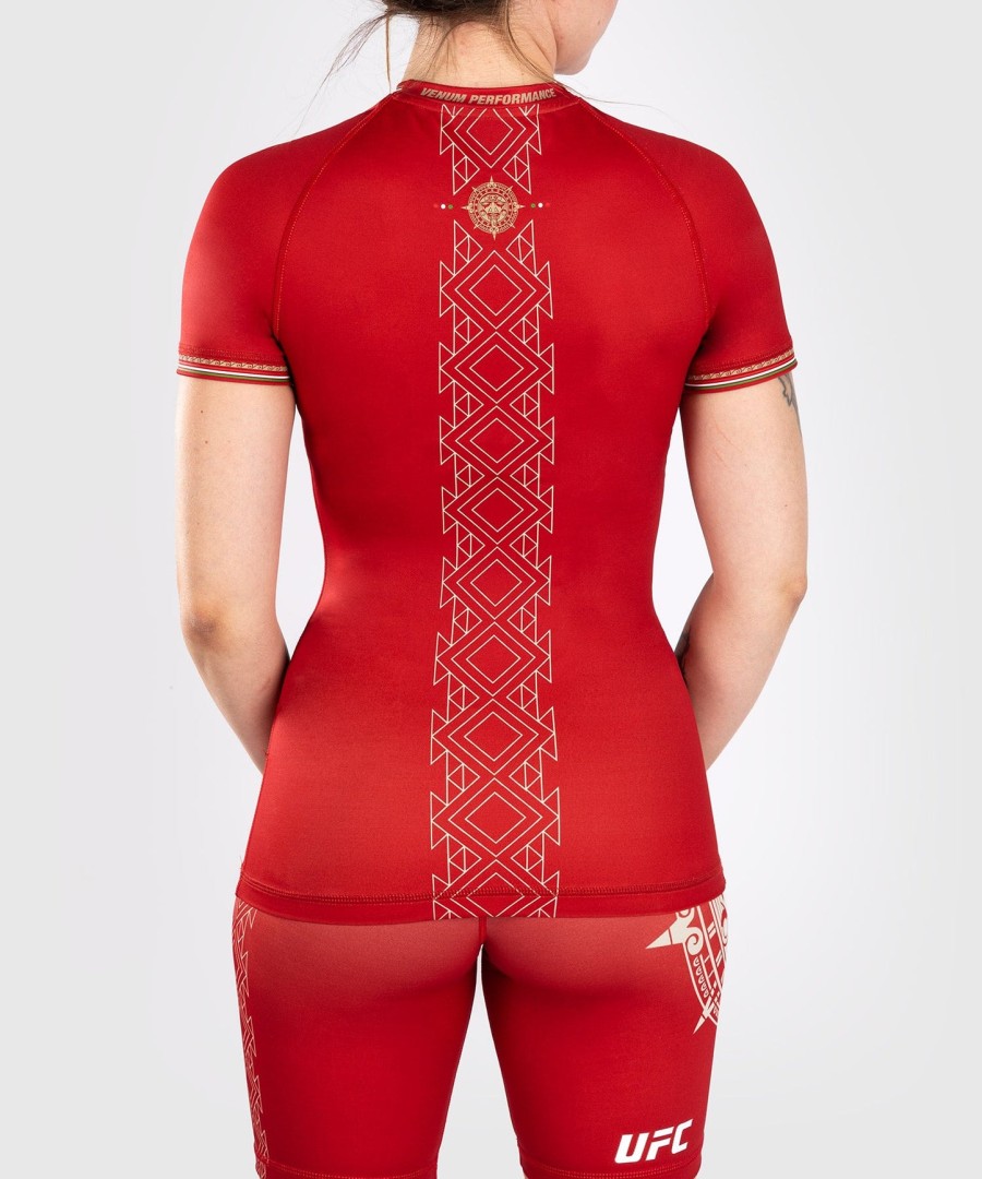 noche ufc av venum authentic fight night dame performance kortermet rashguard - rød