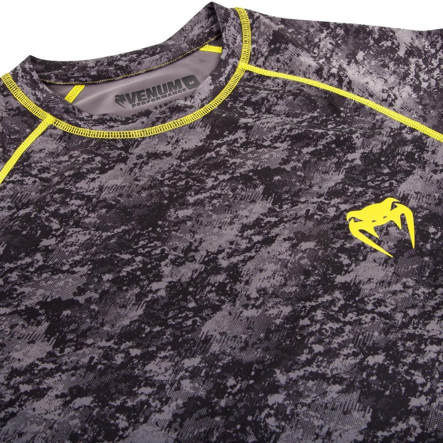 venum tramo rashguard - korte ermer - svartgul