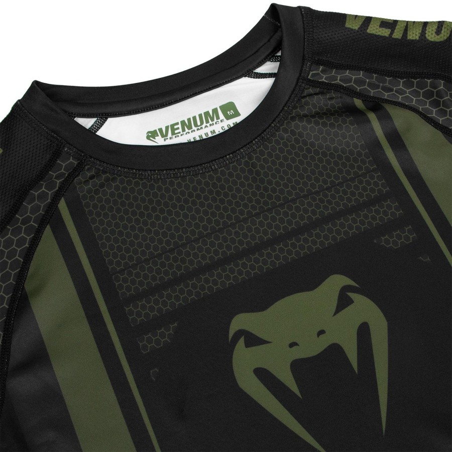 venum technical 2.0 rashguard - korte ermer - svartkhaki - eksklusiv