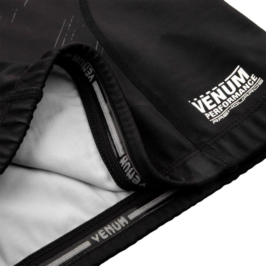 venum training camp 2.0 rashguard - lange ermer - svartneo gul