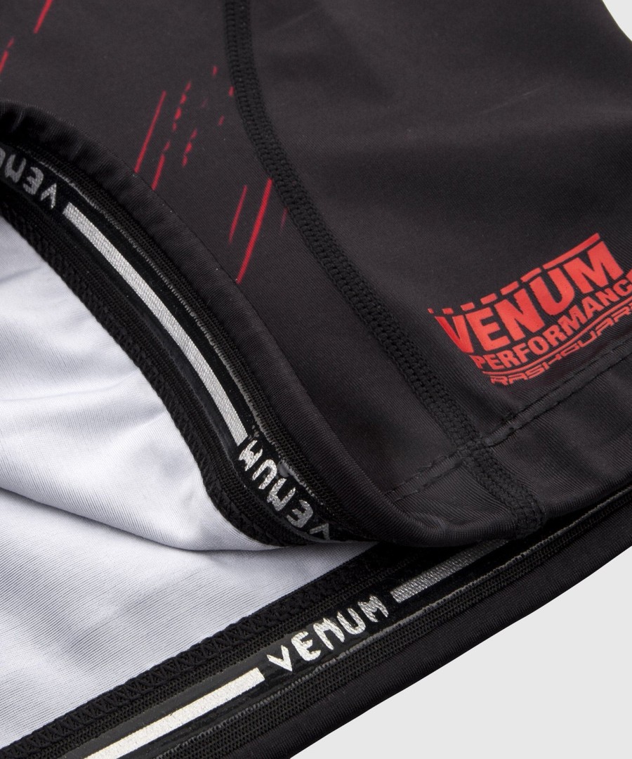 venum nogi 2.0 rashguard - korte ermer - svart