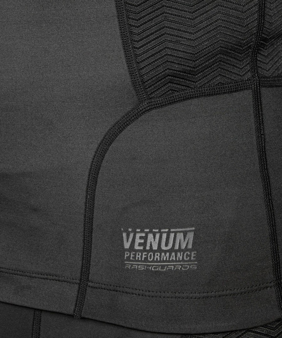 venum g-fit rashguard - lange ermer - svart