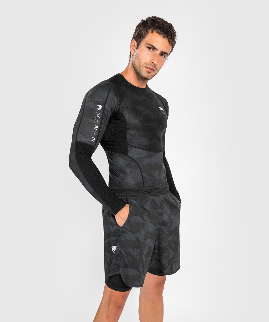 venum electron 3.0 rashguard - lange ermer - svart