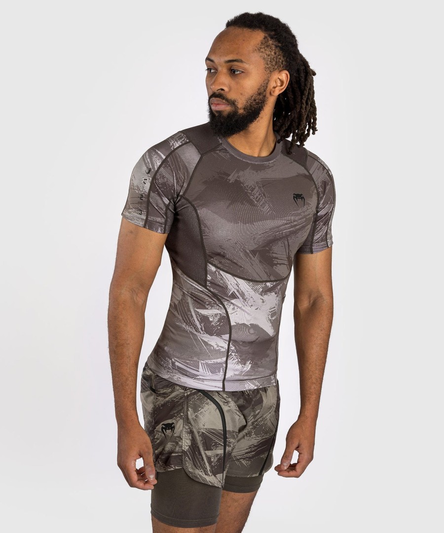 venum electron 3.0 kortermet rashguard - sand
