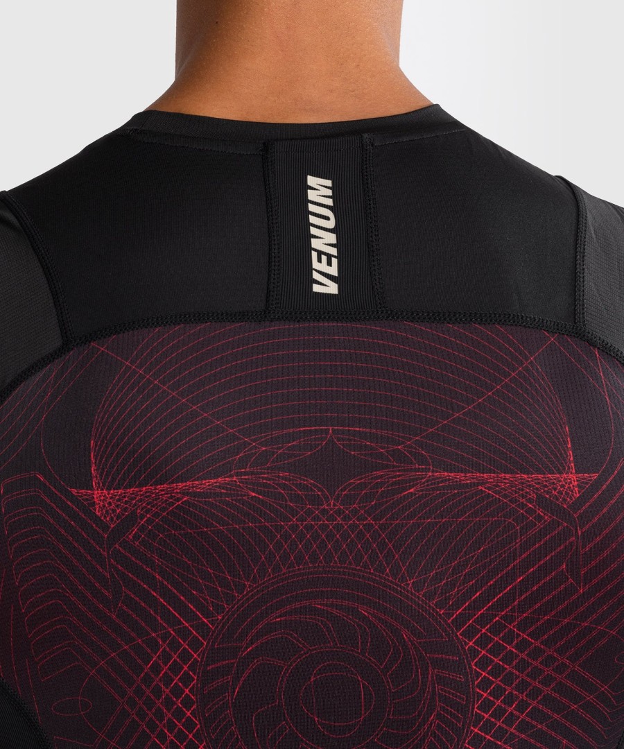 venum g-fit air herre ermeløs rashguard - dyp svartildrød