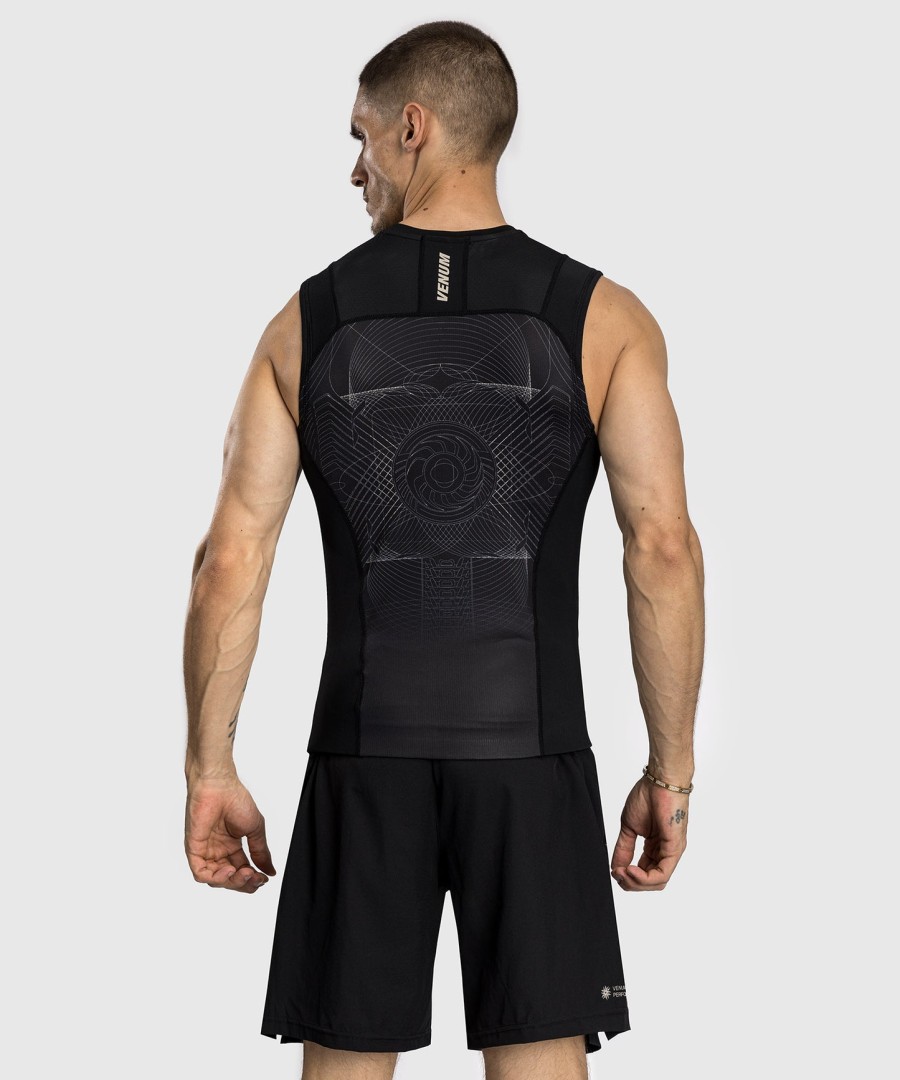 venum g-fit air herre ermeløs rashguard - dyp svartØrkensand