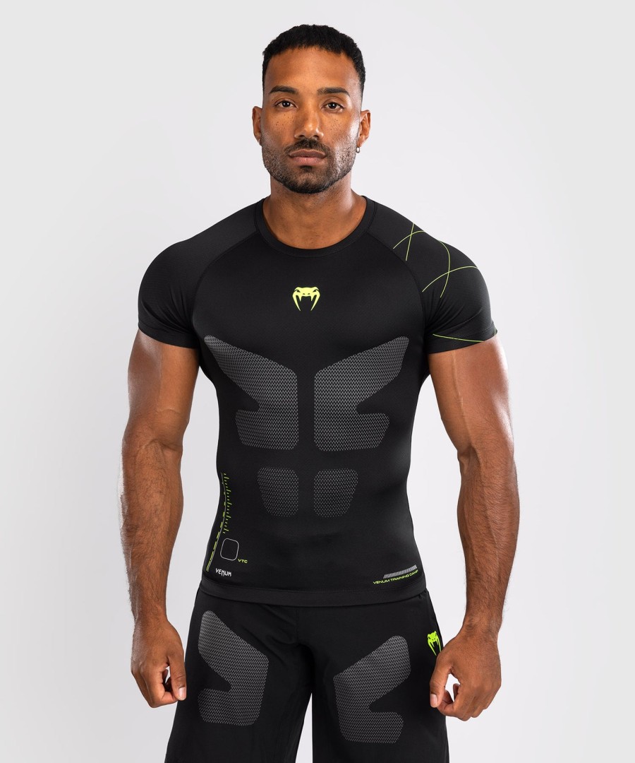 venum training camp 4.0 kortermet rashguard - svartneongrønn