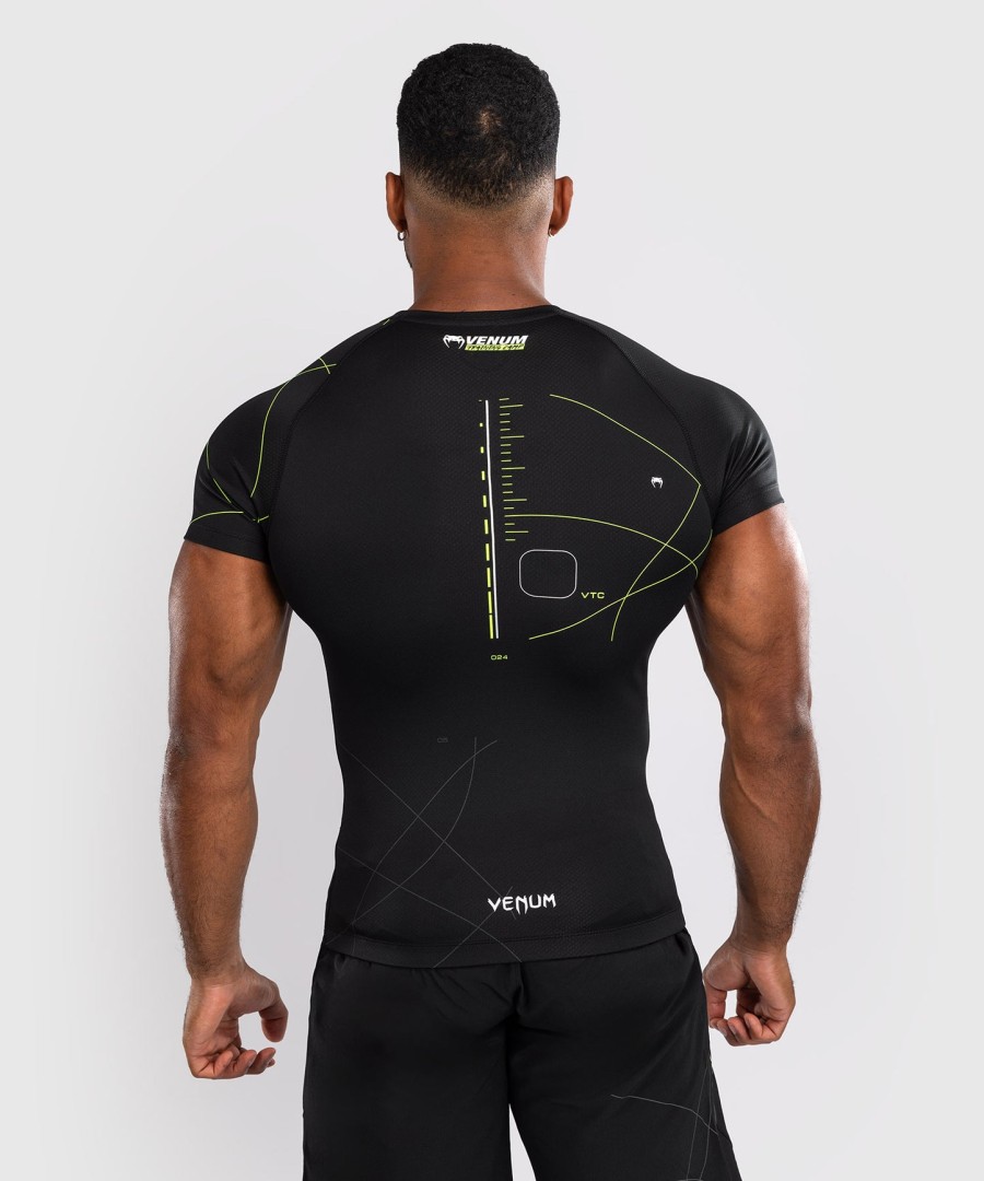 venum training camp 4.0 kortermet rashguard - svartneongrønn