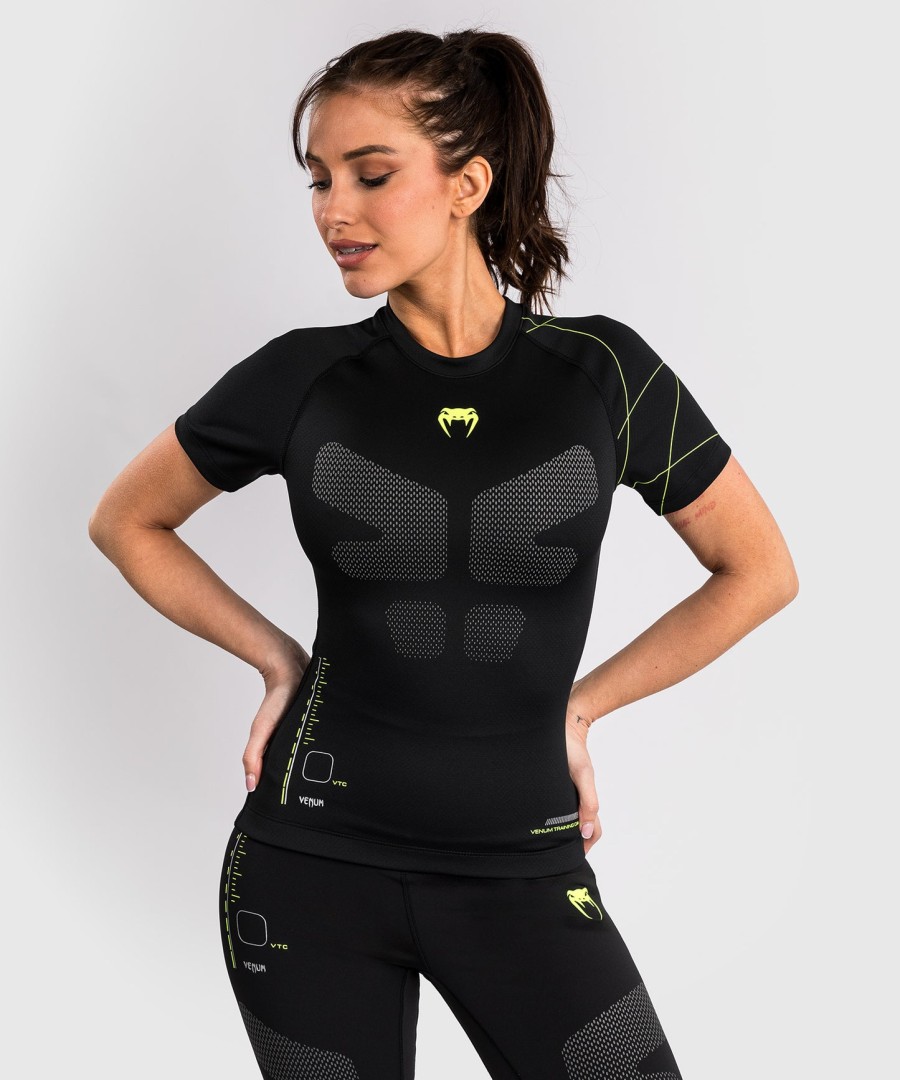 venum training camp 4.0 kortermet rashguard - svartneongrønn