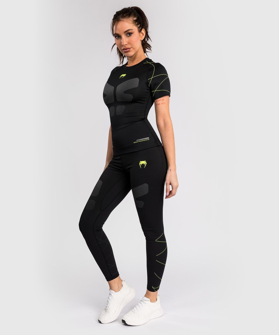 venum training camp 4.0 kortermet rashguard - svartneongrønn