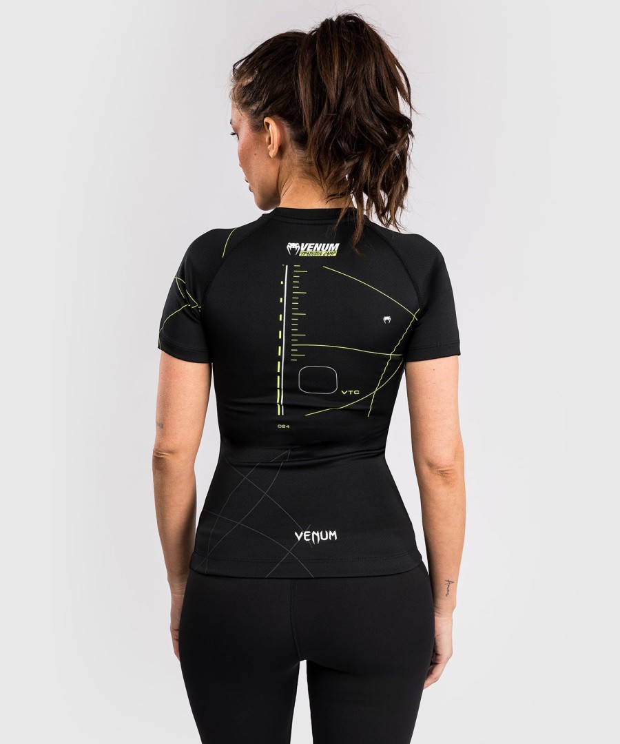 venum training camp 4.0 kortermet rashguard - svartneongrønn