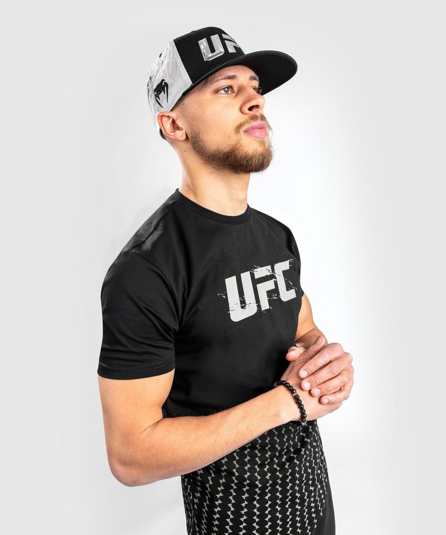 ufc venum authentic fight week men 2.0 kortermet t-skjorte – svart