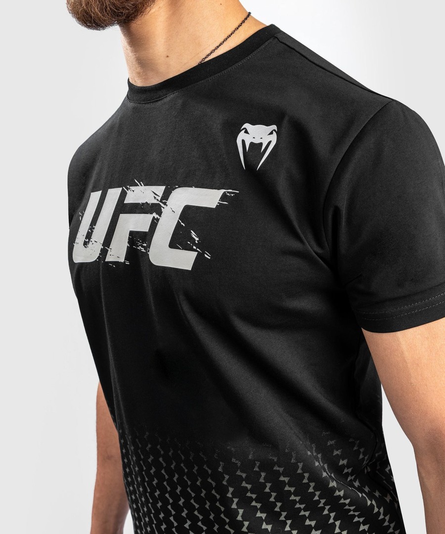 ufc venum authentic fight week men 2.0 kortermet t-skjorte – svart