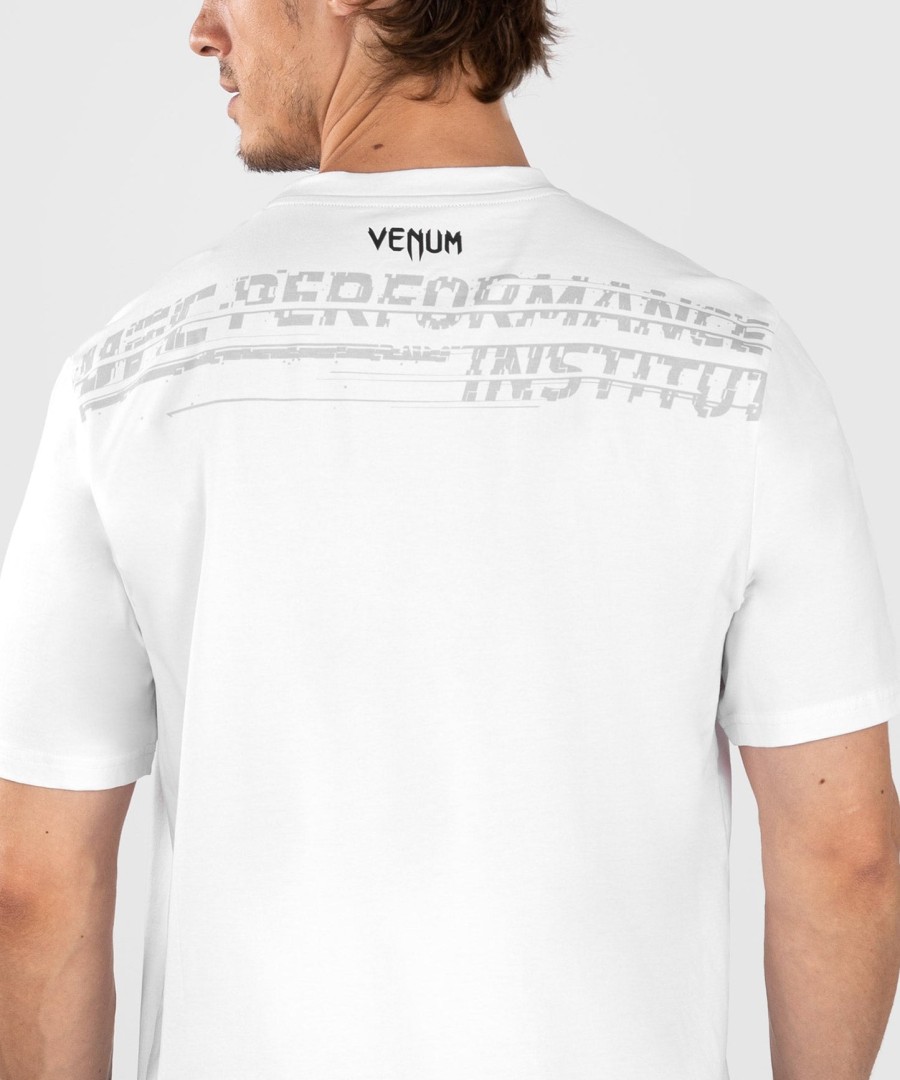 ufc venum performance institute 2.0 herre t-skjorte – hvit