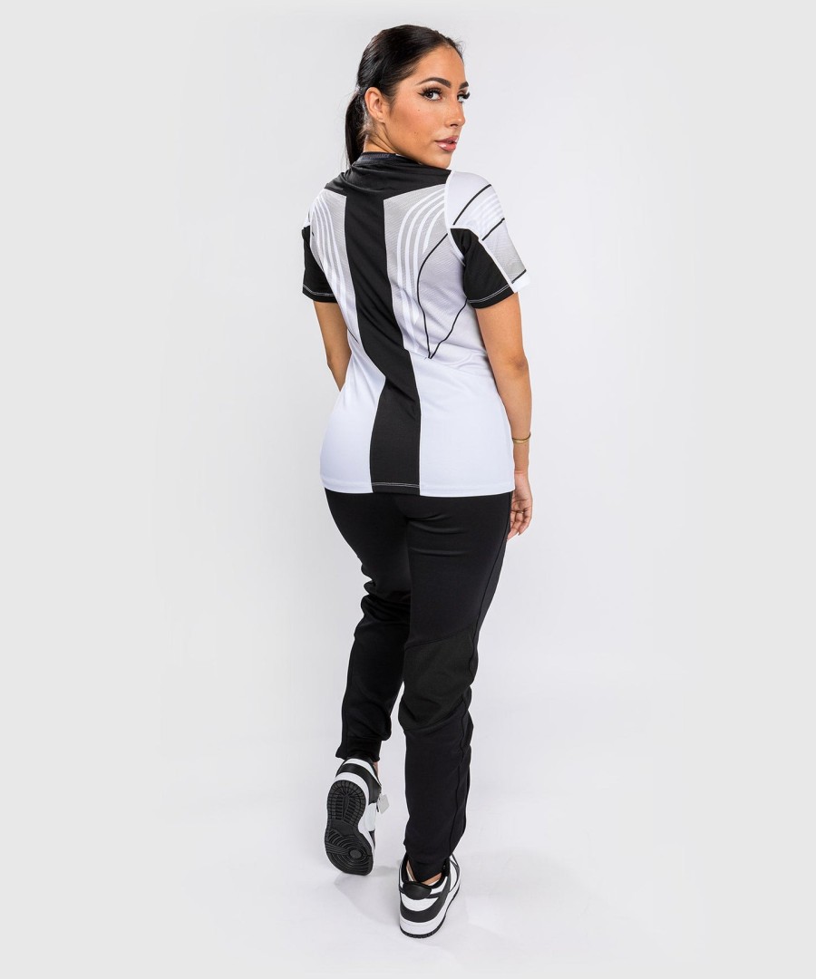 ufc venum authentic fight night 2.0 kit av venum women walkout-drakt – hvit