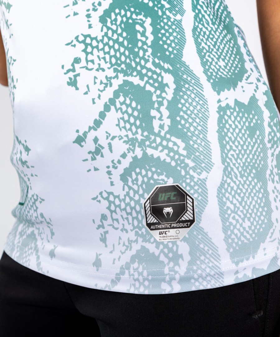ufc adrenaline by venum autentisk fight night dame walkout-trøye - emerald edition - hvitgrønn