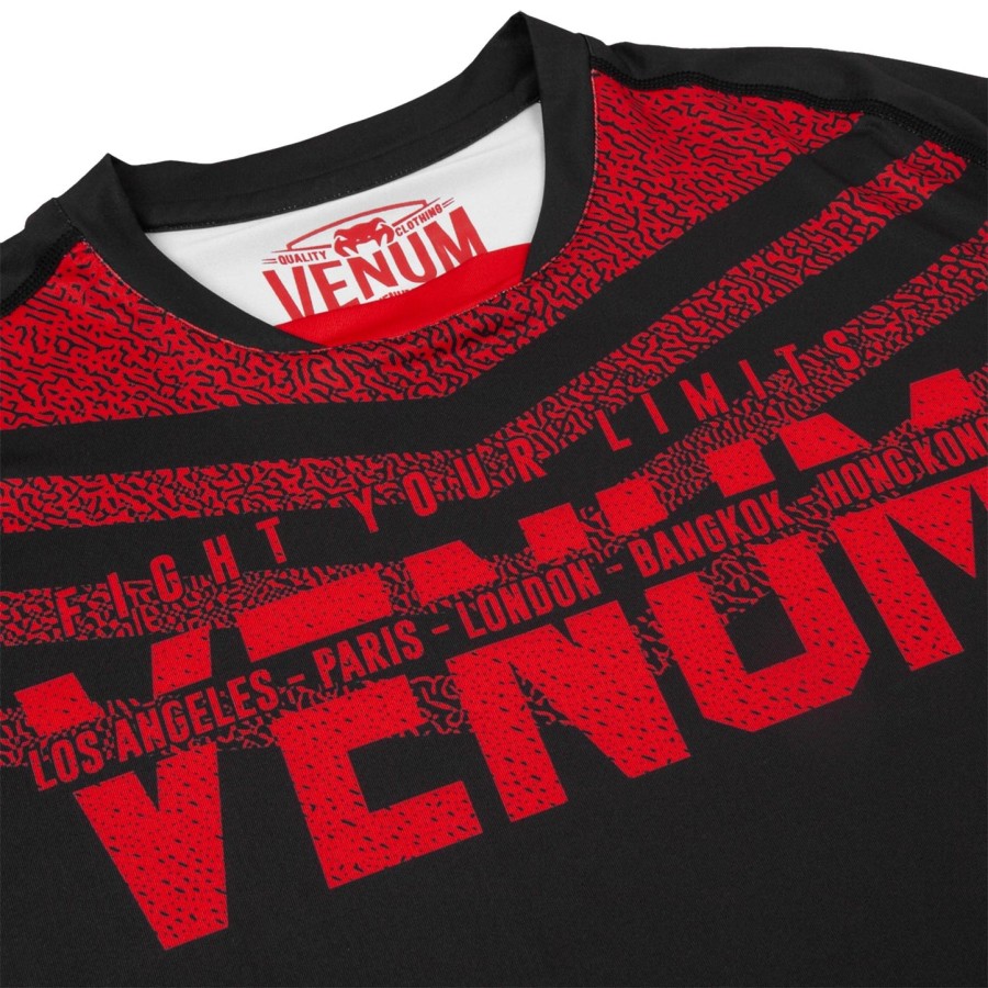 venum signature dry tech t-skjorte - svartrød