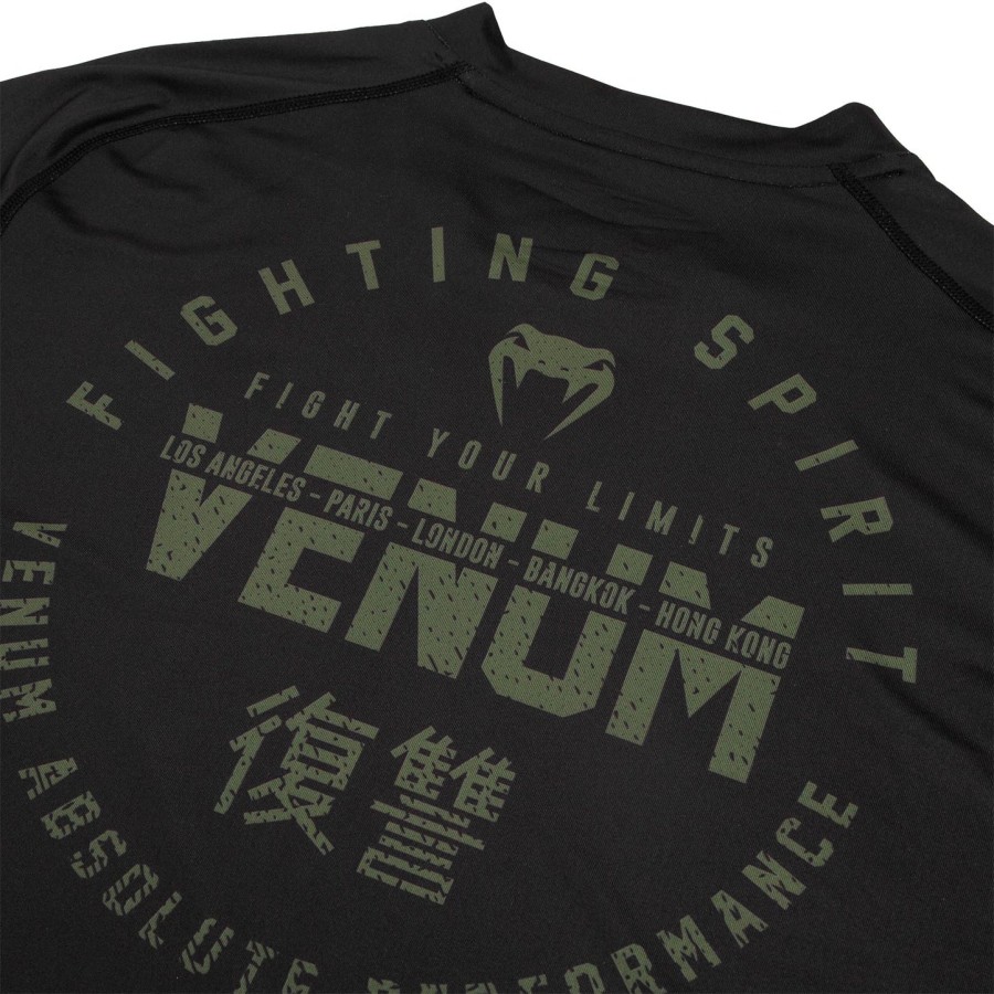 venum signature dry tech t-skjorte – svartkhaki – eksklusiv