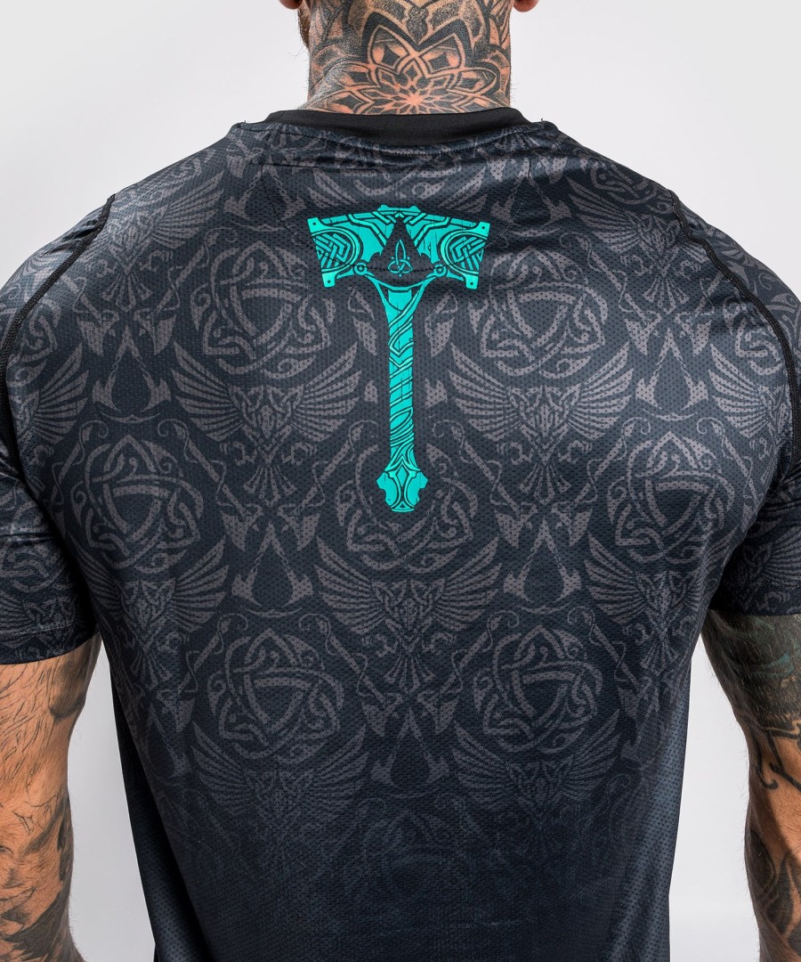 venum assassin creed reloaded dry tech t-skjorte – svart