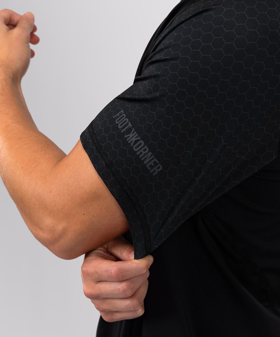 foot korner x venum hexagon mma t-skjorte - svartsølv