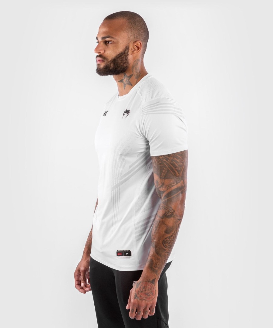 ufc venum authentic fight night menns walkout-trøye - hvit