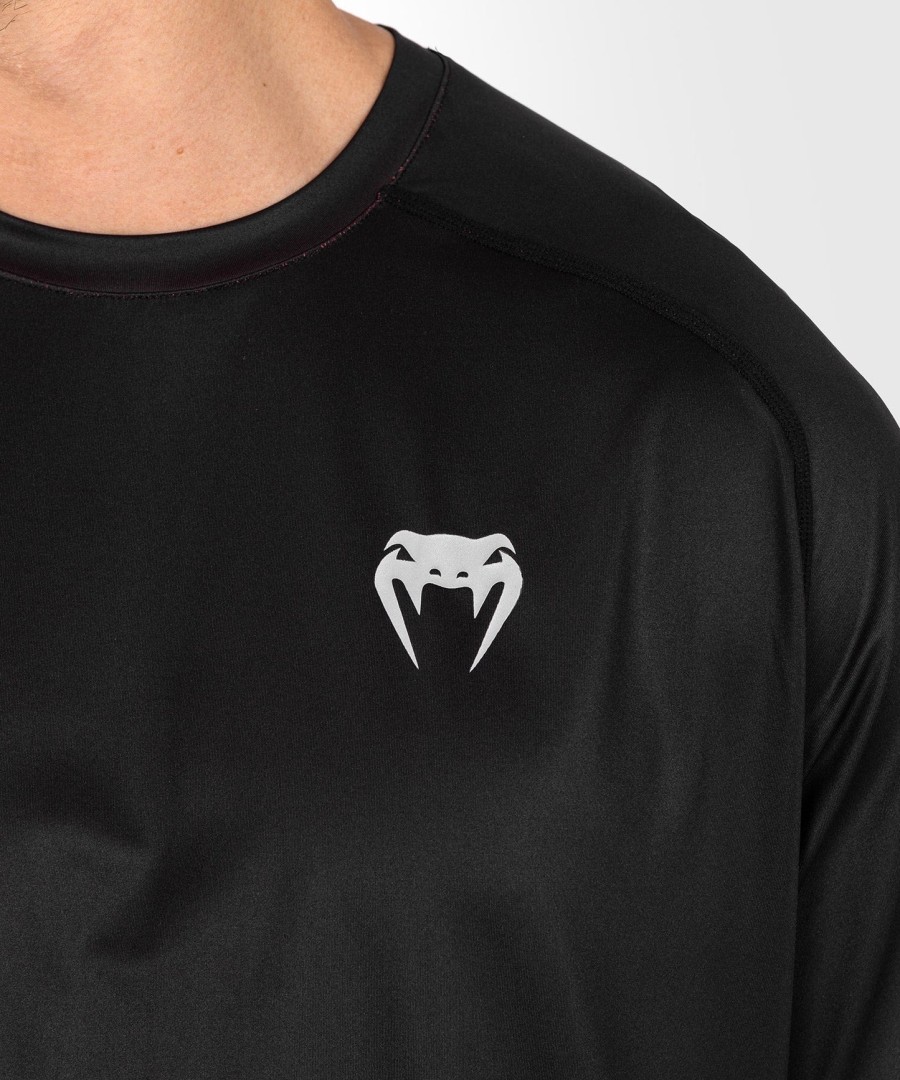 ufc venum performance institute 2.0 herre dry-tech skjorte - svartrød