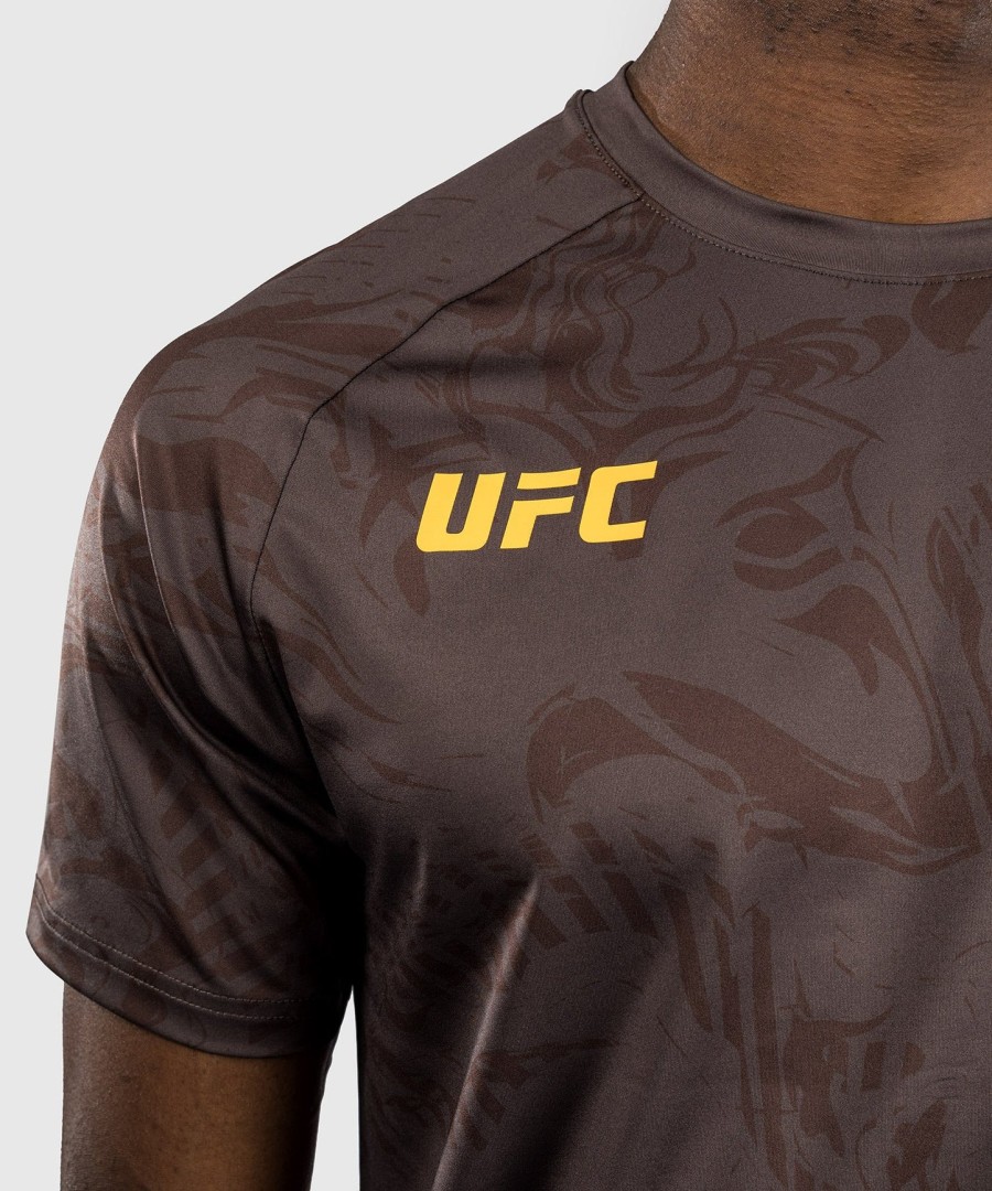 ufc fusion av venum fight week herre dry-tech t-skjorte - jordbrun