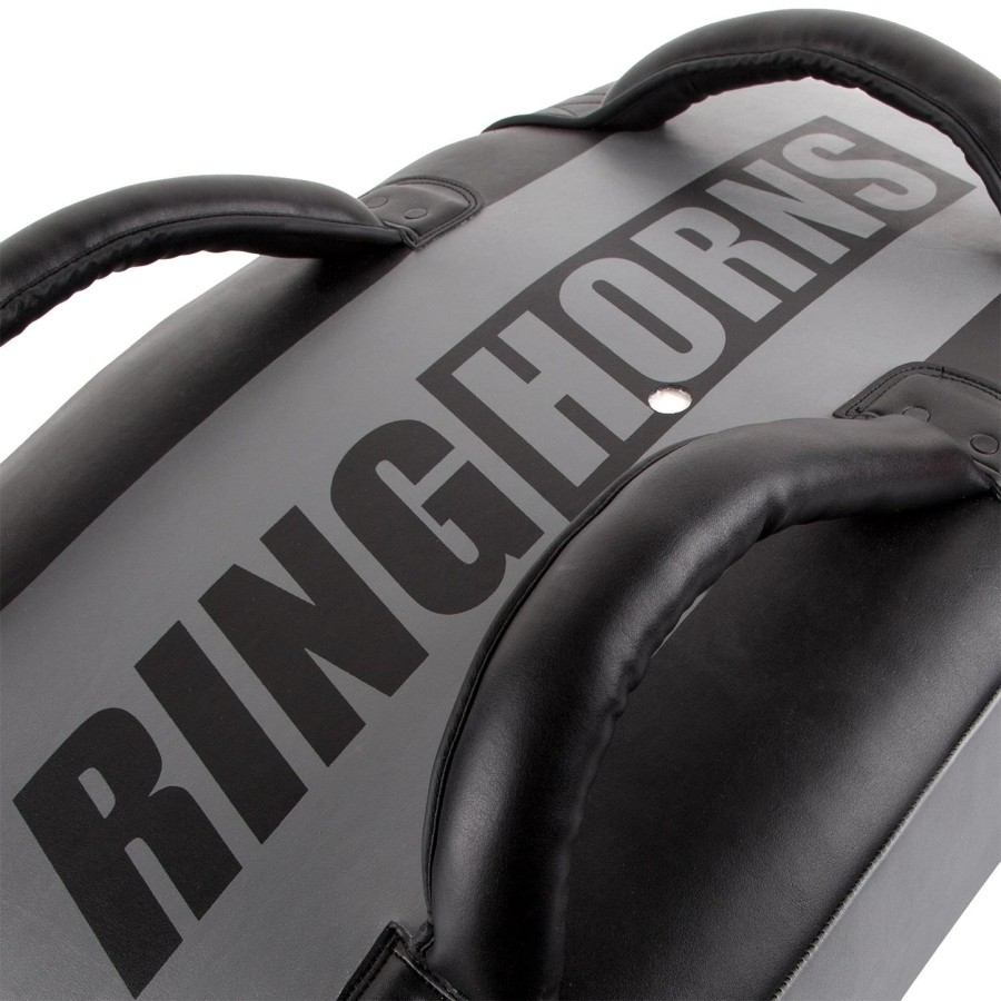 ringhorns charger kick shield - svart