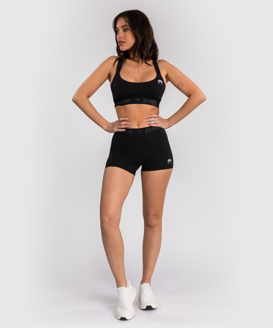 venum elevate dame vale tudo shorts- svart