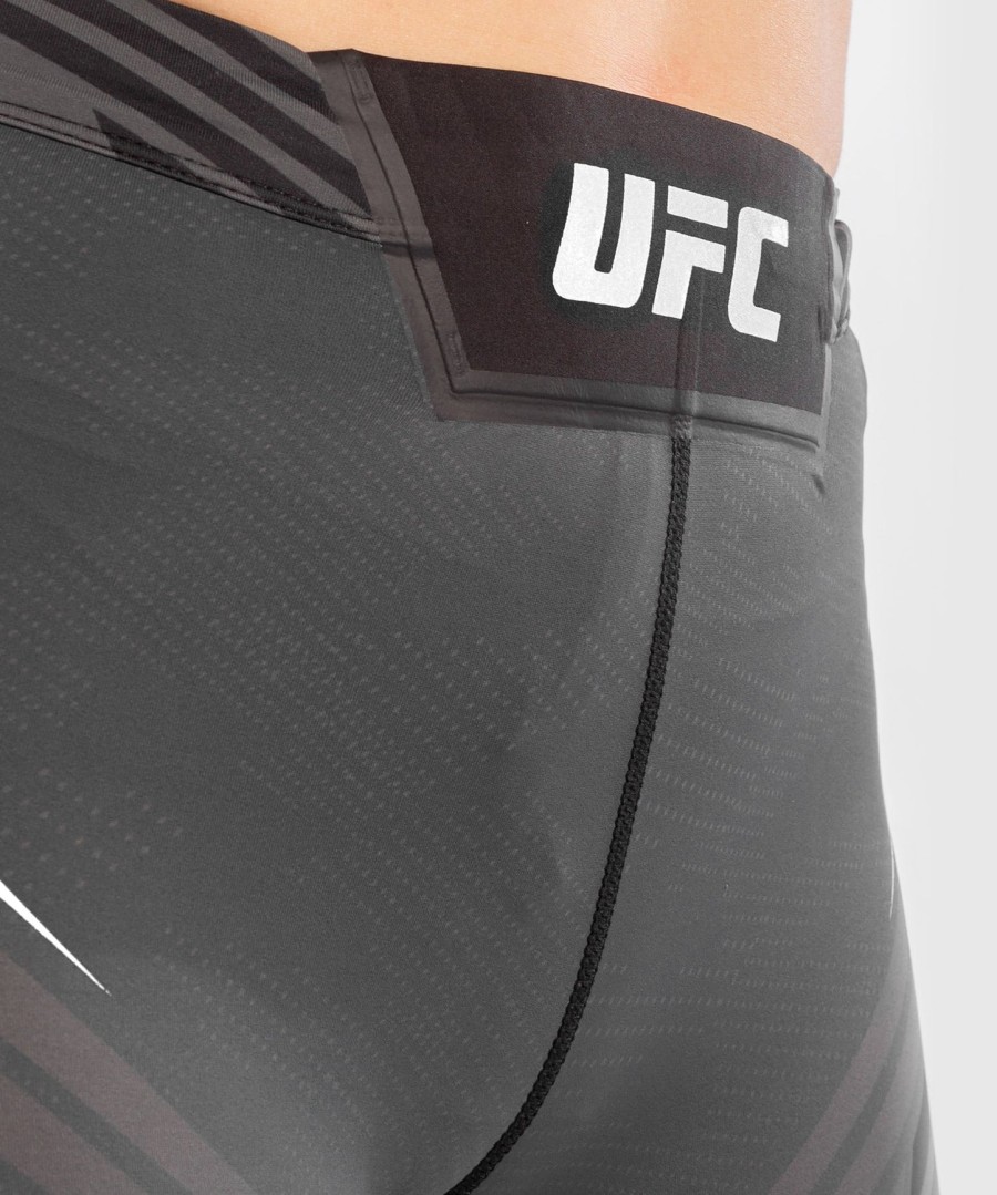 ufc venum authentic fight night dame vale tudo shorts - lang passform - svart