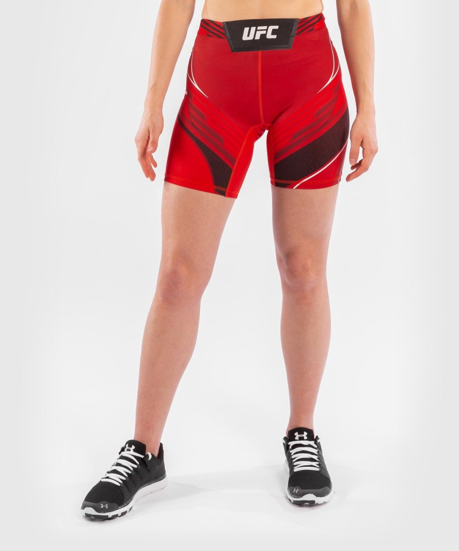 ufc venum authentic fight night dame vale tudo shorts - lang passform - rød