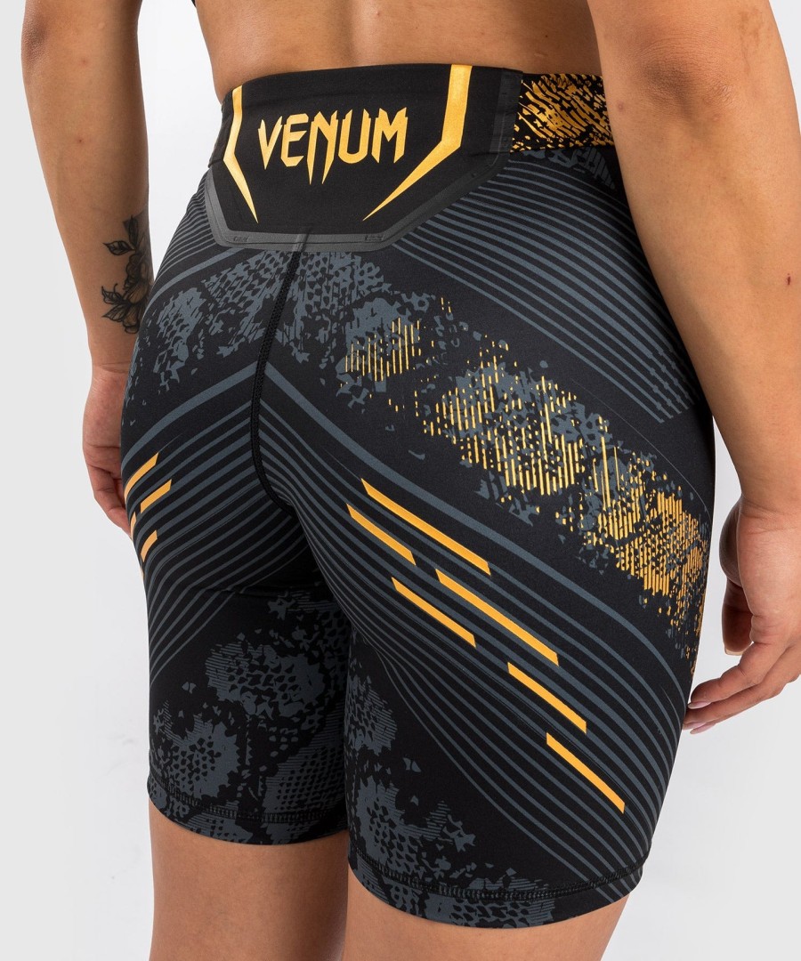 ufc adrenaline by venum authentic fight night dame vale tudo kort - lang passform - champion