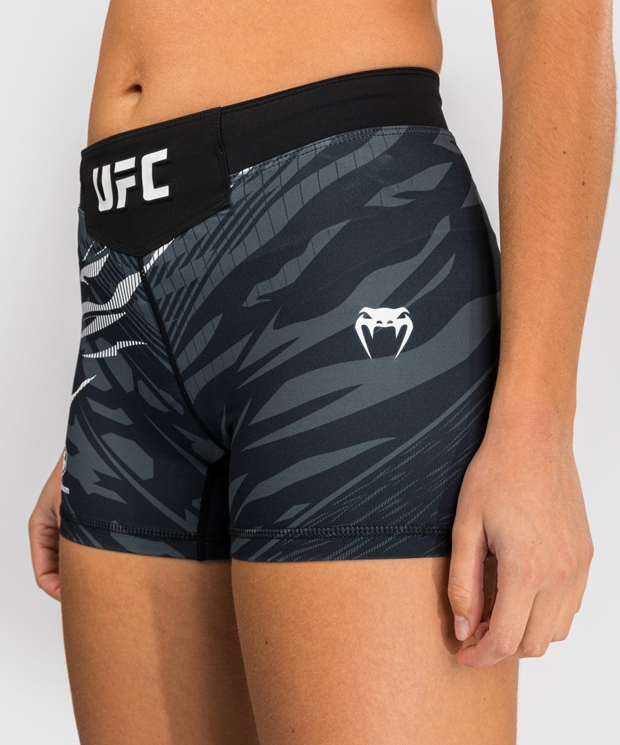 ufc fusion av venum authentic fight night dame vale tudo shorts - kort passform - svart