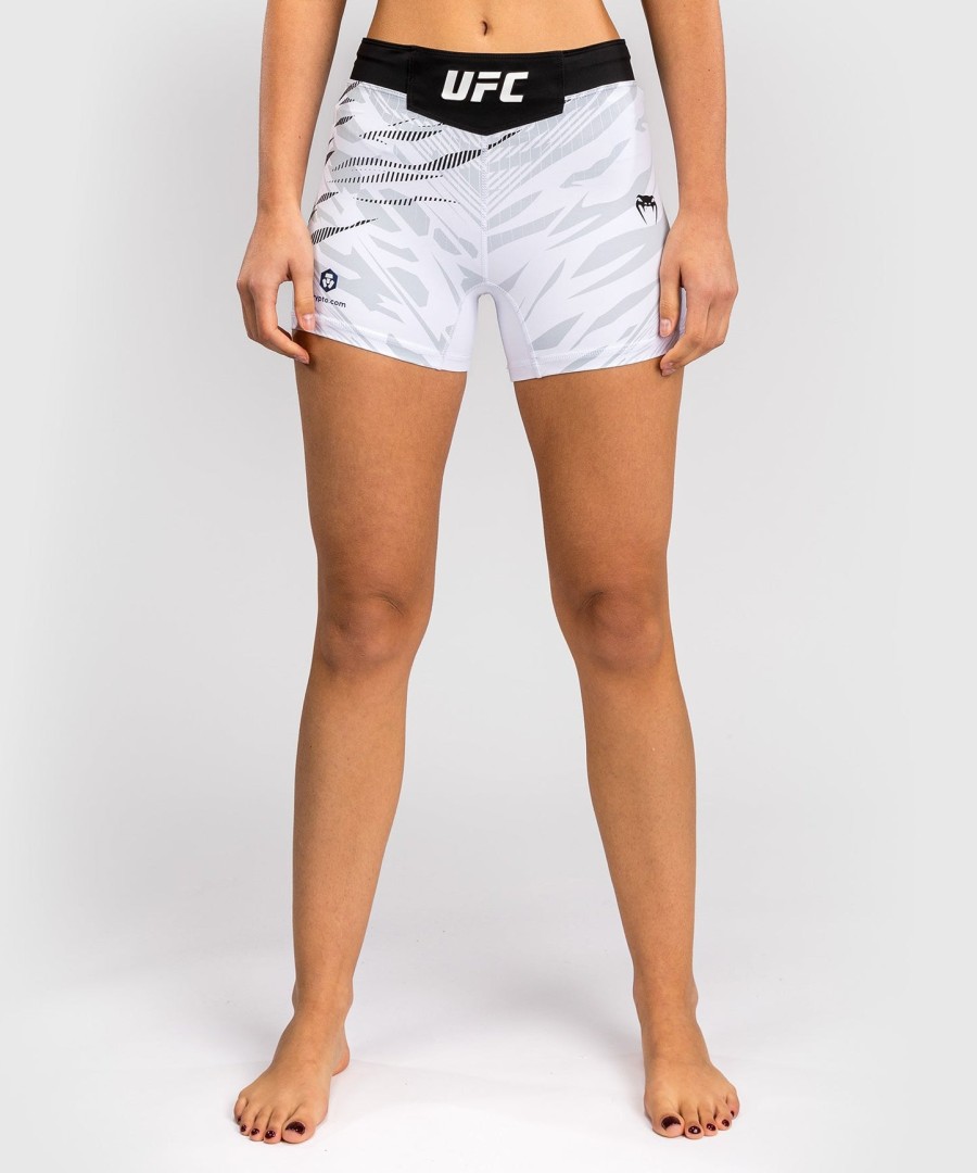 ufc fusion by venum authentic fight night dame vale tudo shorts - kort passform - hvit
