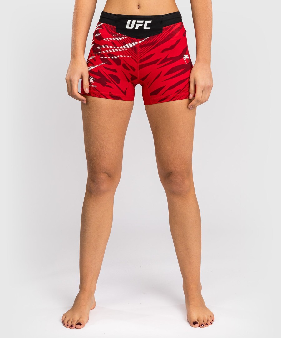 ufc fusion by venum authentic fight night dame vale tudo shorts - kort passform - rød