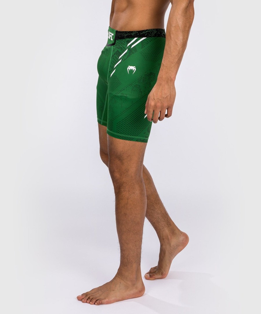 ufc adrenaline by venum authentic fight night menn vale tudo shorts - grønn